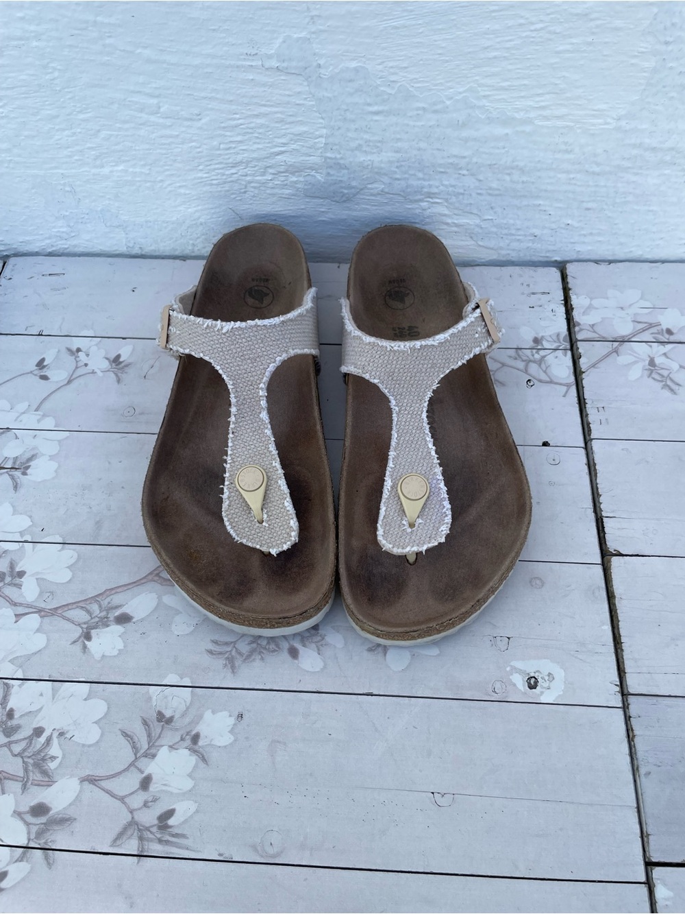 Birkenstock Women’s Off-White Frayed Thong Sandals
